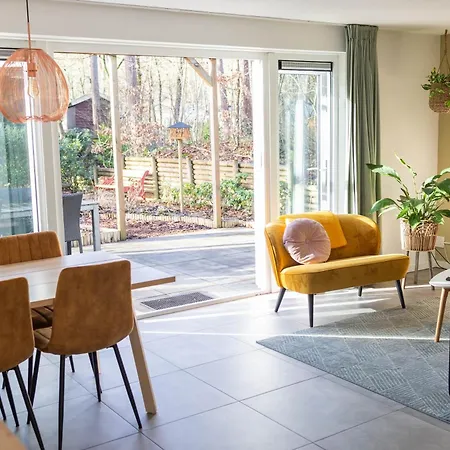 Holiday home Vliegend Hert Veluwe